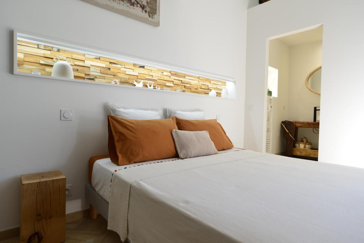 Chambre D'Hotes A La Cle Des Champs Varen Exterior foto